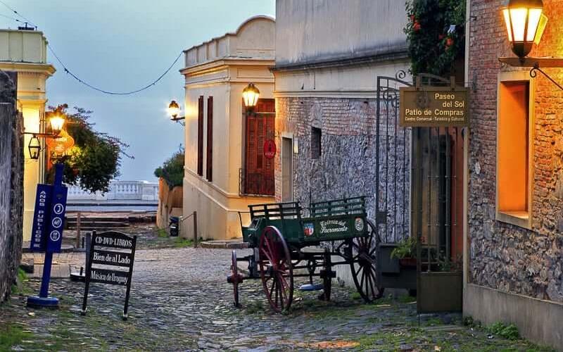 Buenos Aires através da Costa Uruguaia e Montevideo 
